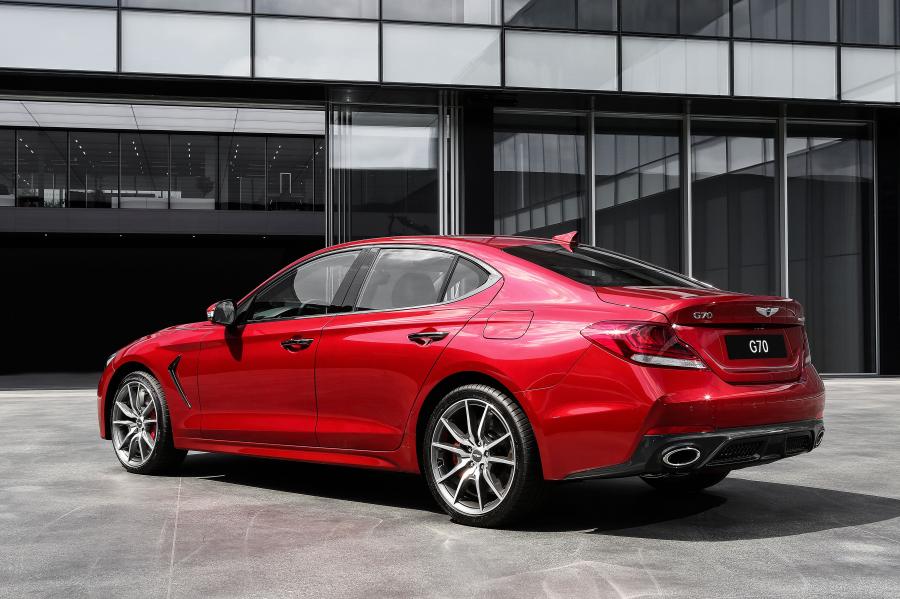  Genesis G70 3.3T 2017 года  (KR) (фото 30 из 86)